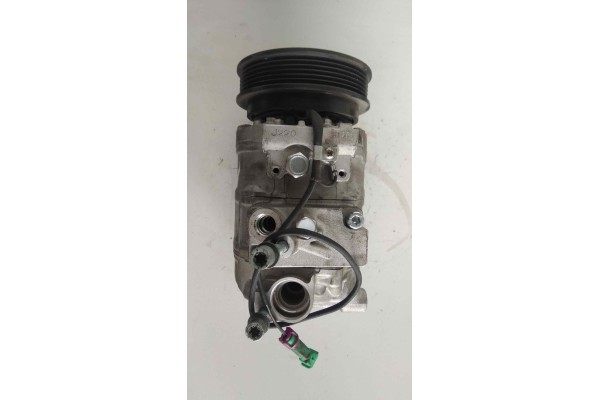 Recambio de compresor aire acondicionado para audi s8 (d2) 4.2 v8 40v referencia OEM IAM A3518 J220 