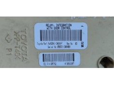 Recambio de caja reles / fusibles para toyota avensis wagon (t25) 2.0 d-cat referencia OEM IAM 82641CA010F 905762 