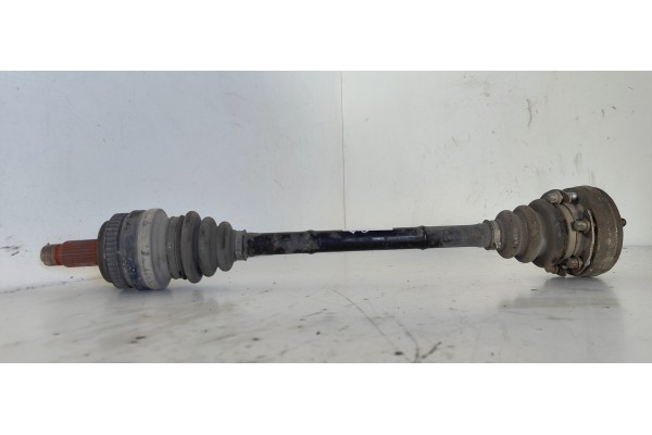 Recambio de transmision trasera izquierda para bmw serie 3 berlina (e90) 318d referencia OEM IAM 7533445AL01  