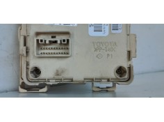 Recambio de caja reles / fusibles para toyota avensis wagon (t25) 2.0 d-cat referencia OEM IAM 82641CA010F 905762 