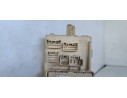 Recambio de caja reles / fusibles para toyota avensis wagon (t25) 2.0 d-cat referencia OEM IAM 82641CA010F 905762 