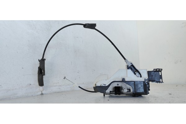 Recambio de cerradura puerta delantera izquierda para peugeot 308 sport referencia OEM IAM   