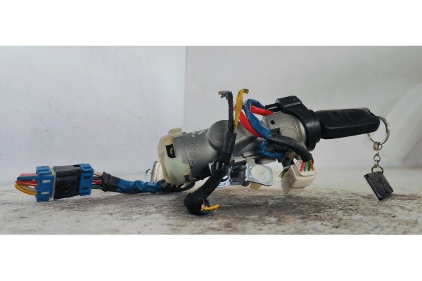 Recambio de conmutador de arranque para hyundai i30 (gd) 1.4crdi 90 fap referencia OEM IAM   