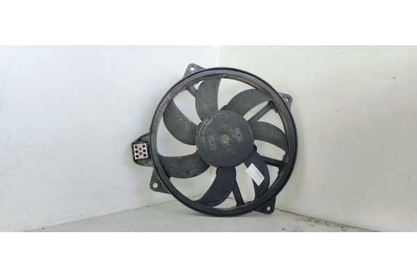 Recambio de electroventilador para renault grand scenic iii 1.4 tce referencia OEM IAM   