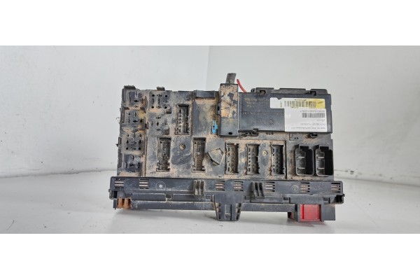 Recambio de caja reles / fusibles para bmw x5 (e53) 3.0 turbodiesel cat referencia OEM IAM 8380407  