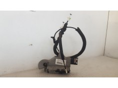 CERRADURA PUERTA DELANTERA DERECHA A048069 