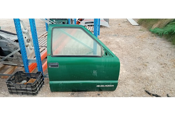 Recambio de puerta delantera derecha para chevrolet blazer (neu) 4wd lux automático referencia OEM IAM   