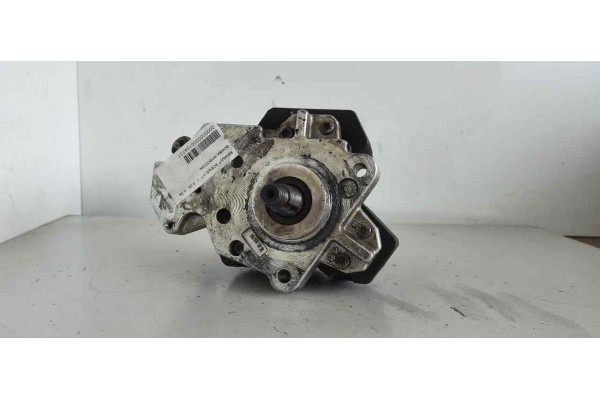 Recambio de bomba inyeccion para renault scenic ii 1.9 dci diesel referencia OEM IAM   