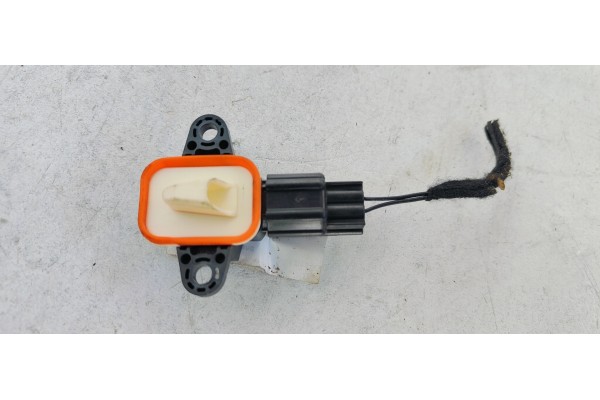 Recambio de sensor para ford galaxy trend referencia OEM IAM H2GT14C676AA  