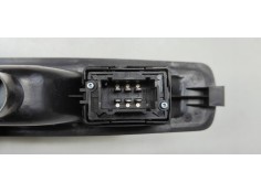 Recambio de mando elevalunas trasero izquierdo para renault fluence dynamique referencia OEM IAM   