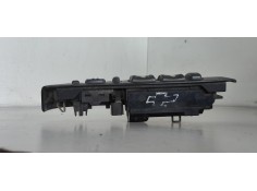 Recambio de mando elevalunas delantero izquierdo para chevrolet blazer (neu) 4wd lux automático referencia OEM IAM 15013091  