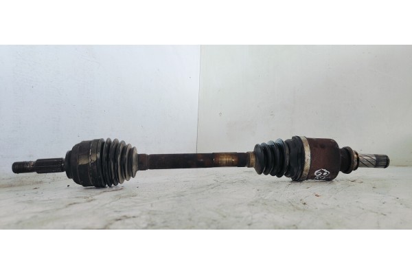 Recambio de transmision delantera izquierda para renault clio iii confort dynamique referencia OEM IAM 8200408417  