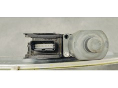 Recambio de elevalunas trasero derecho para peugeot 2008 (--.2013) 1.2 i turbo 130 referencia OEM IAM 9816402280  