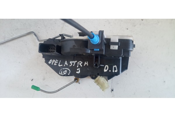 Recambio de cerradura puerta delantera derecha para opel astra j lim. 1.7 16v cdti referencia OEM IAM 13503782  