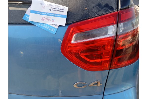 Recambio de piloto trasero derecho interior para citroen c4 picasso exclusive referencia OEM IAM   