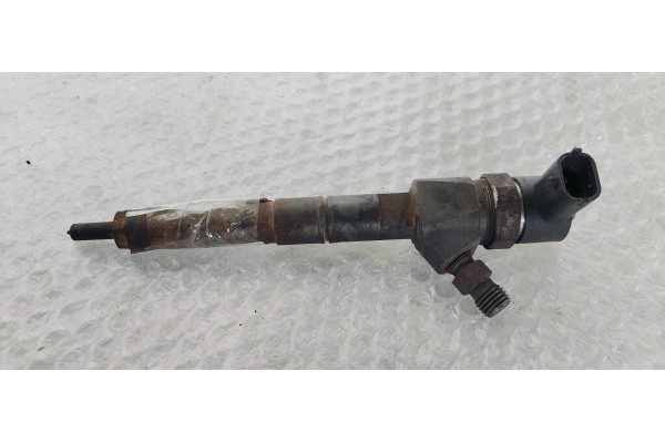 Recambio de inyector para alfa romeo giulietta (191) 1.6jtd 105 fap referencia OEM IAM 0445110300  