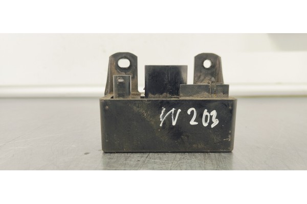 Recambio de caja precalentamiento para mercedes-benz clase c (w203) berlina 220 cdi (203.006) referencia OEM IAM   