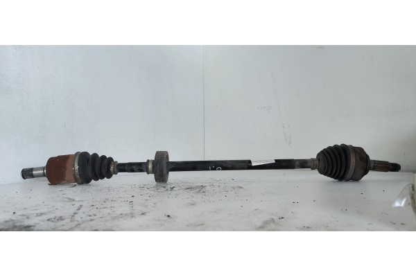 Recambio de transmision delantera derecha para honda jazz (gd1/5) 1.4 es referencia OEM IAM   