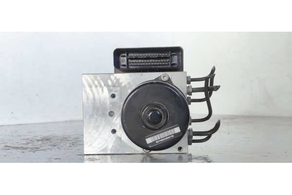 Recambio de abs para mercedes-benz clase c (w203) berlina 180 compressor (203.046) referencia OEM IAM A2095452532  