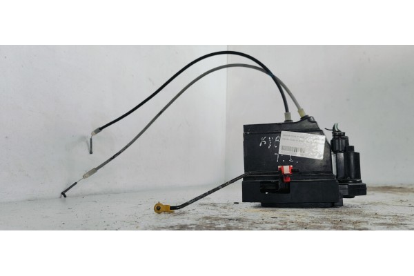 Recambio de cerradura puerta trasera izquierda para ssangyong kyron 270 xdi limited 4wd referencia OEM IAM   