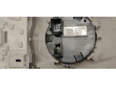 Recambio de luz interior para citroen c4 picasso 1.6 hdi 115 fap referencia OEM IAM 9678124177  