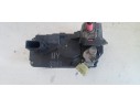Recambio de cerradura puerta trasera derecha para opel zafira b 1.7 16v cdti referencia OEM IAM 13220372  