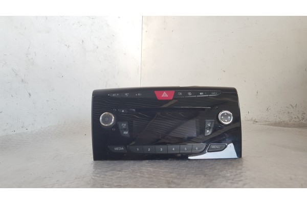 Recambio de sistema audio / radio cd para lancia ypsilon (402) 1.2 i 70 referencia OEM IAM 7642324316  