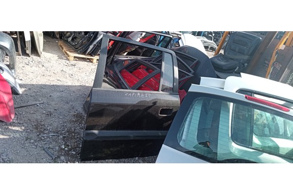 Recambio de puerta trasera izquierda para opel zafira a elegance referencia OEM IAM   
