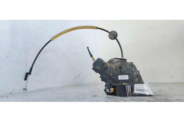 Recambio de cerradura puerta trasera izquierda para ford focus c-max (cap) ghia (d) referencia OEM IAM 3M5AR26413BM  
