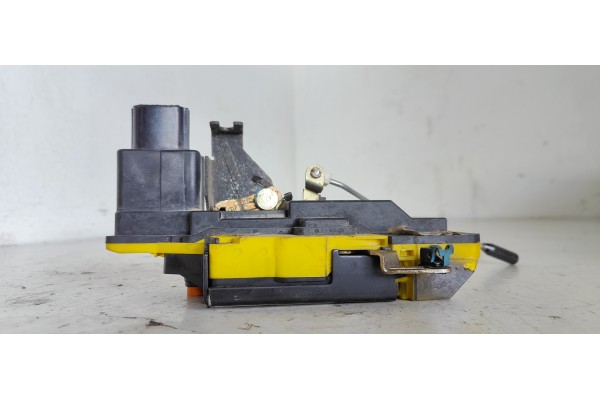 Recambio de cerradura puerta trasera izquierda para volvo s80 berlina 2.5 d referencia OEM IAM   