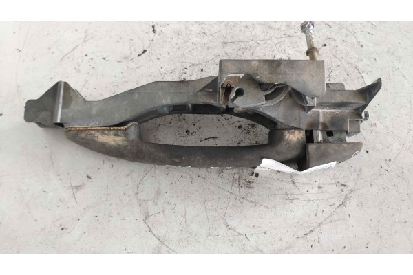 Recambio de maneta exterior delantera izquierda para citroen c3 1.4 referencia OEM IAM 111671ZP01 9684560080 