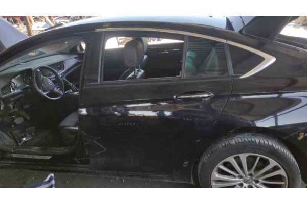 Recambio de puerta trasera izquierda para opel insignia berlina 1.6 cdti 136 fap referencia OEM IAM   