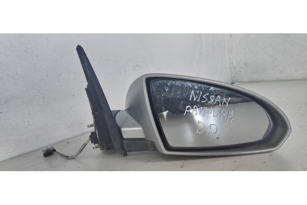 Recambio de retrovisor derecho para nissan primera berlina (p12) 2.0 16v cat referencia OEM IAM 96301AU422  