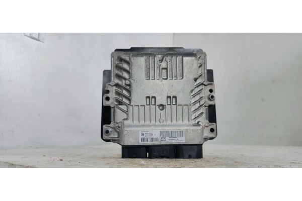 Recambio de centralita motor uce para peugeot 3008 1.6hdi 115 fap referencia OEM IAM 9800268980  