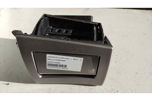 Recambio de rejilla aireadora para jaguar xf 3.0 v6 luxury referencia OEM IAM 8X23014423BN 661601 