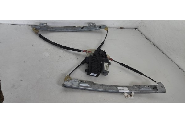 Recambio de elevalunas delantero derecho para citroen c4 picasso exclusive referencia OEM IAM 9654087580  