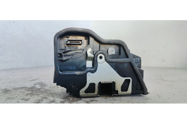 Recambio de cerradura puerta trasera derecha para bmw serie 5 berlina (e60) 525d xd referencia OEM IAM 7202148  