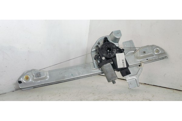 Recambio de elevalunas delantero izquierdo para citroen c3 1.2i 82 referencia OEM IAM 9830478980  