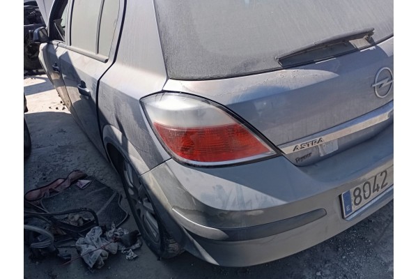 Recambio de piloto trasero izquierdo para opel astra h ber. cosmo referencia OEM IAM   