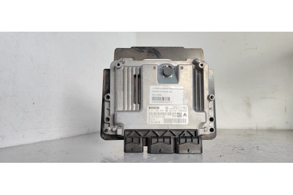 Recambio de centralita motor uce para citroen c4 grand picasso exclusive referencia OEM IAM 0261S04689  