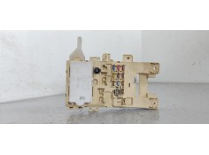 CAJA RELES / FUSIBLES 8264116010 