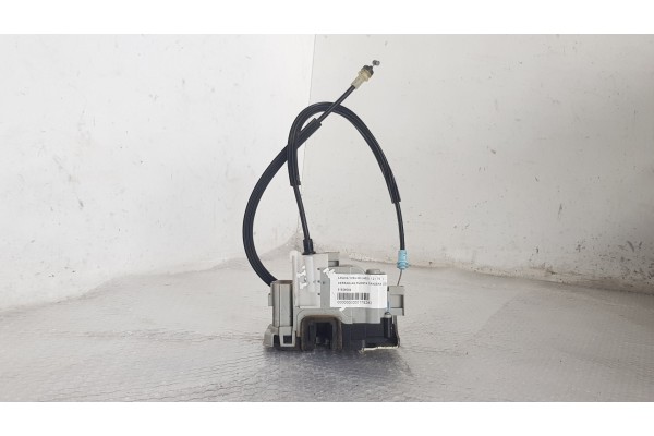 Recambio de cerradura puerta trasera izquierda para lancia ypsilon (402) 1.2 i 70 referencia OEM IAM 51926059  