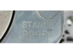 Recambio de faro izquierdo para mazda 3 berlina (bk) 2.0 diesel cat referencia OEM IAM   