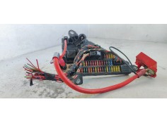 Recambio de caja reles / fusibles para bmw serie 5 berlina (e60) 530xd referencia OEM IAM 6906619  