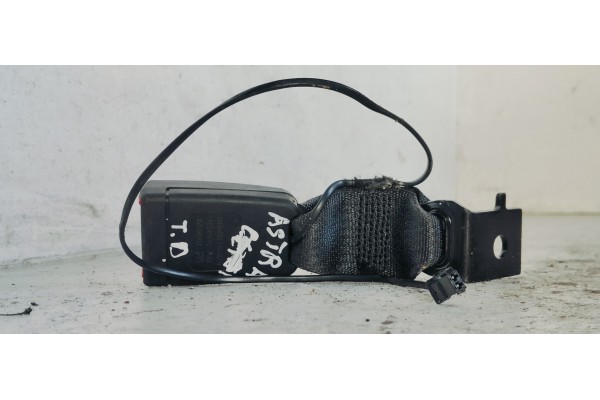 Recambio de enganche cinturon trasero derecho para opel astra k lim. 5türig dynamic referencia OEM IAM 13409378  