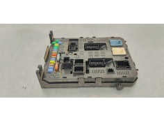 Recambio de caja reles / fusibles para peugeot 3008 1.6 hdi 110 fap referencia OEM IAM 281197595  