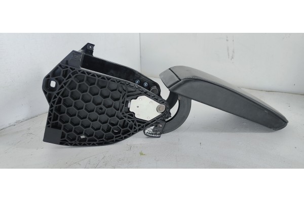 Recambio de apoyabrazos central para skoda superb combi (3t5) active referencia OEM IAM 3T0864207E  