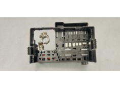 CAJA RELES / FUSIBLES 20999170 