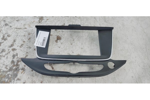 Recambio de moldura para opel astra k lim. 5türig dynamic referencia OEM IAM 39009825  