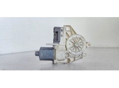 Recambio de motor elevalunas trasero derecho para peugeot 407 1.6 hdi referencia OEM IAM 994650102 0130822200 